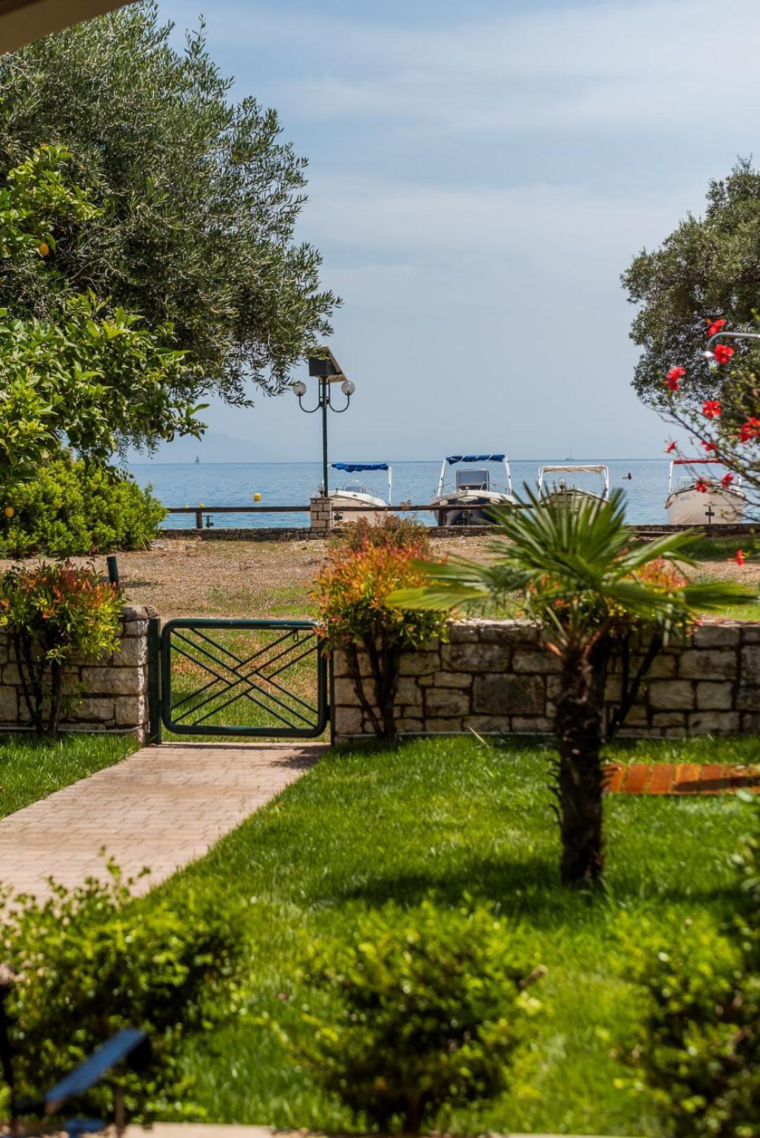 Waterfront Barbati By Villa2Be Ngoại thất bức ảnh